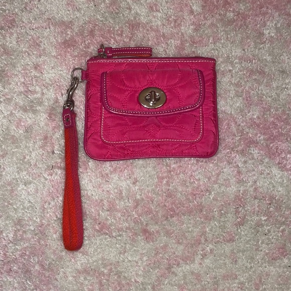 pink coach wristlet - Picture 1 of 2